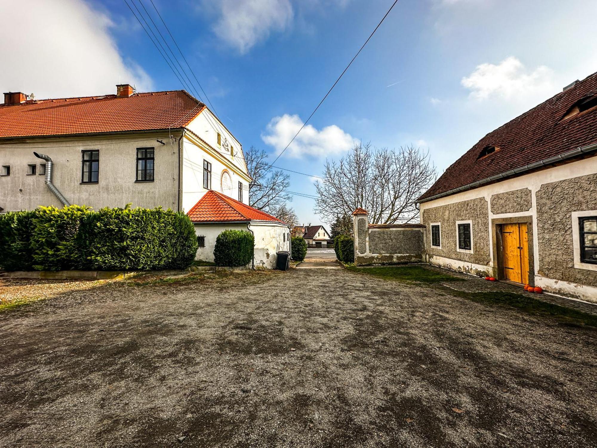 Hotel Stara Posta Telnice Zewnętrze zdjęcie